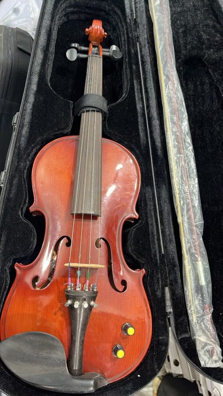 Js Musical Violin
